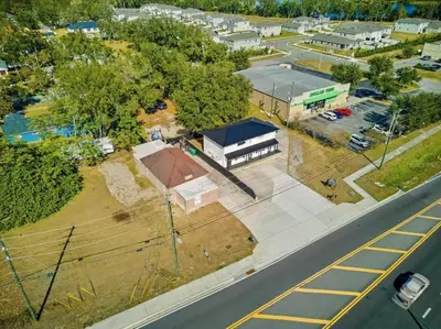 608 Dundee Road, FL