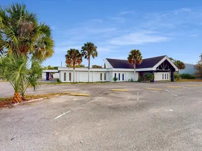 3425 Forsyth Road, FL