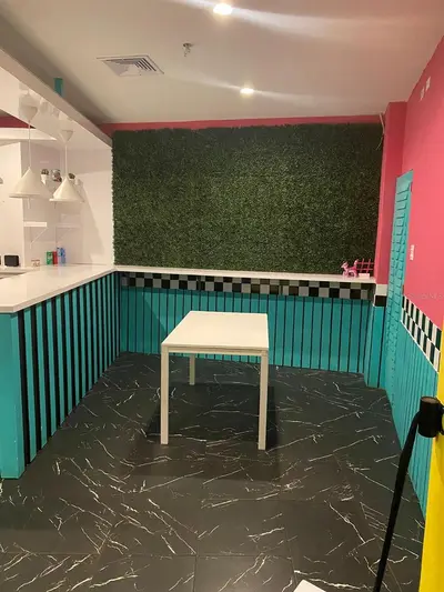 88 Calle Reina St, PR