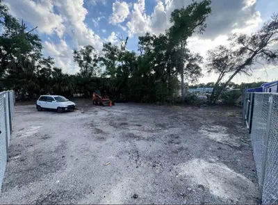 1050 Nursery Road, FL