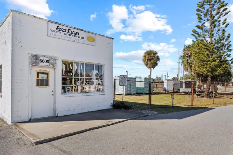 6600 Haines Rd N, FL