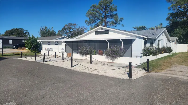 201 W Shell Point Rd, FL