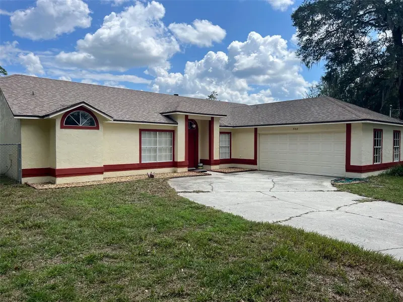 330 Bonnie Ln, FL