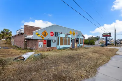 210 State Road 60, FL