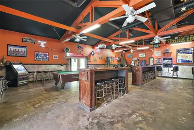 25031 County Road 42, FL
