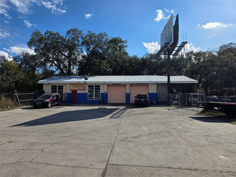 410 E Donegan Ave, FL