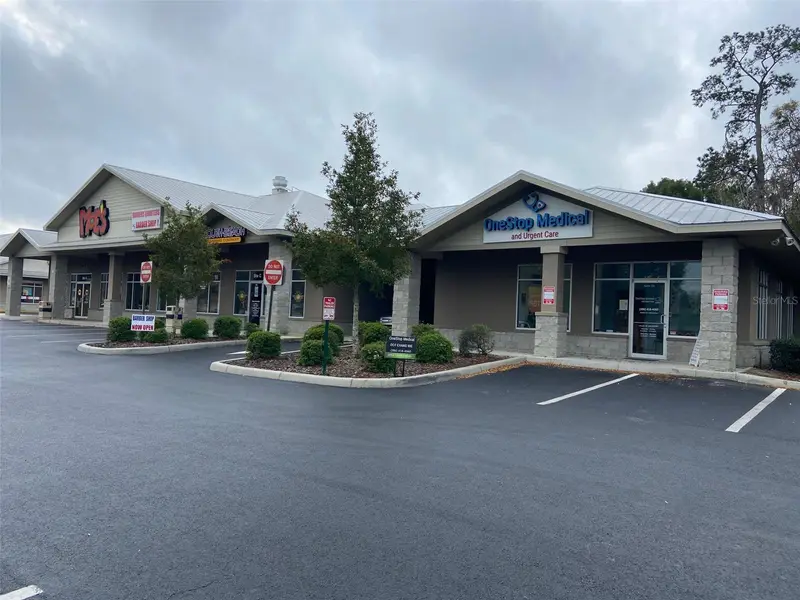 15634 Nw Us Highway 441 #D, FL