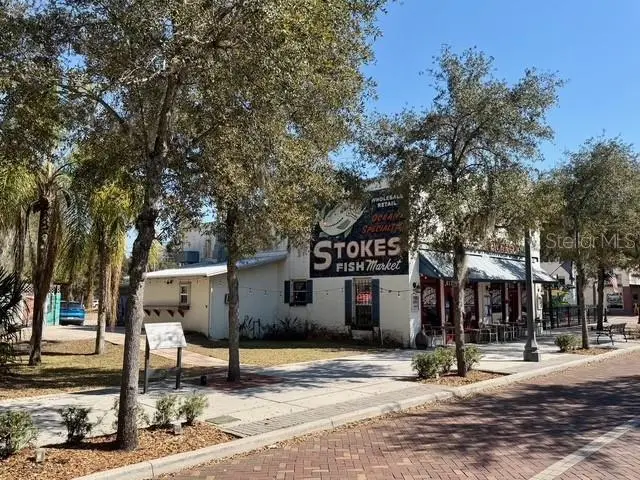 417 & 419 Sanford Ave, FL