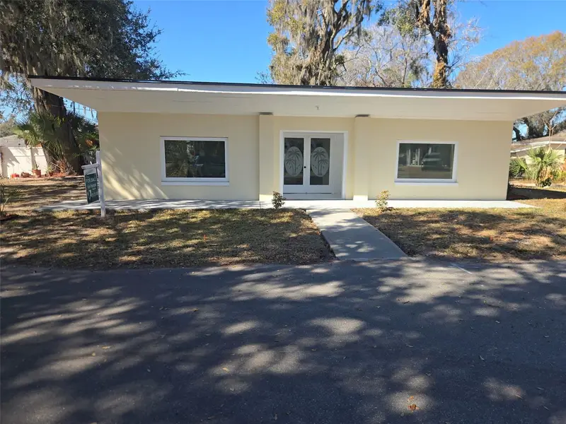 205 S Johnson St, FL