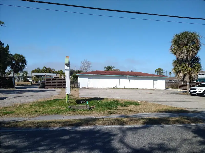 13923 Old Dixie Hwy, FL