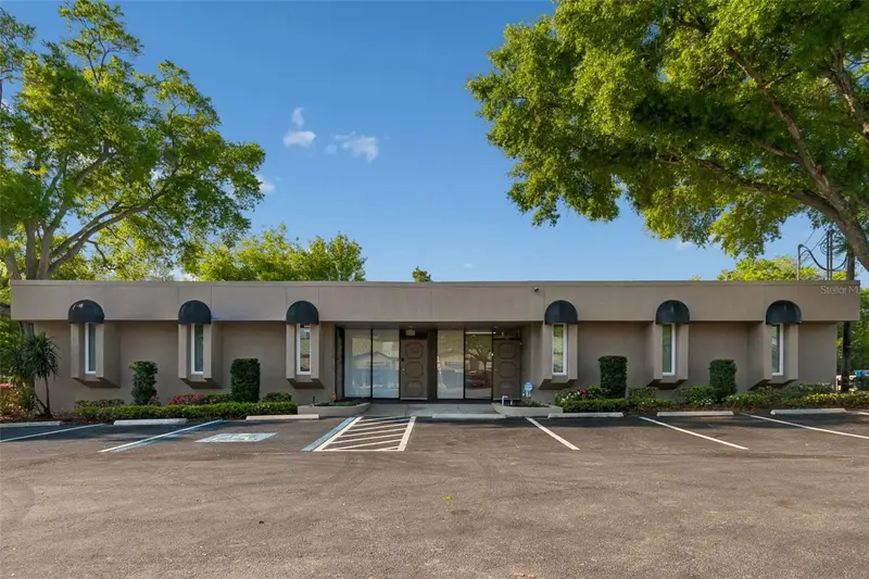 1046 W Busch Blvd #100, FL
