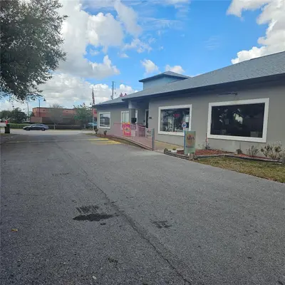 1806 1st Street, FL