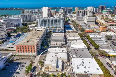 1565 State Street, FL