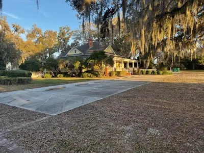 11294 Us Highway 301, FL