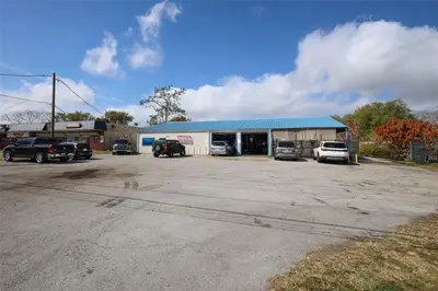 4070 Goldenrod Road, FL