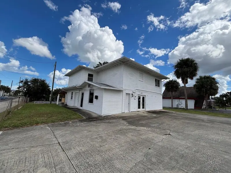 1871 S Ridgewood Ave, FL