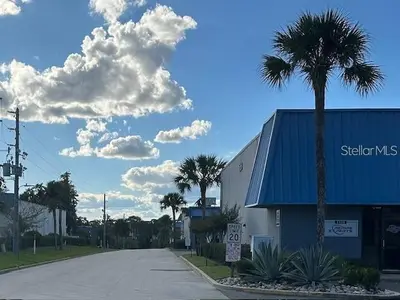 251 Altamonte Commerce Boulevard, FL
