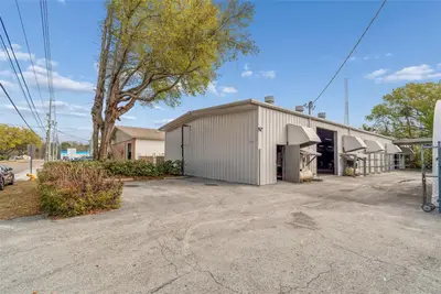 1060 Harbor Lake Drive, FL