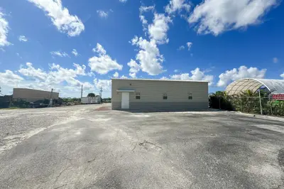 2820 Avenue Of The Americas, FL