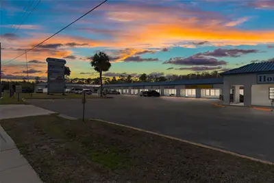 936 Suncoast Boulevard, FL