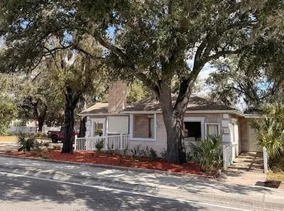 207 Church Avenue, FL