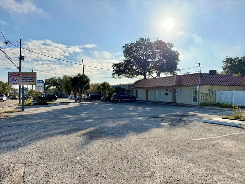 1302 W Busch Blvd, FL