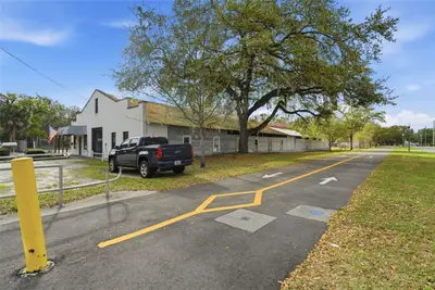 210 5th Street, FL