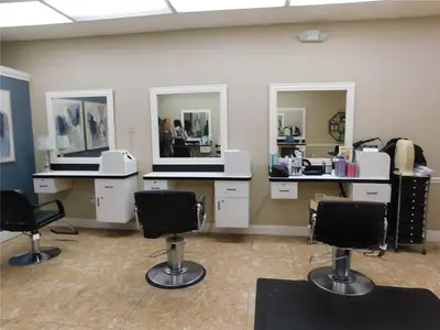 120 Alexandria Boulevard, FL