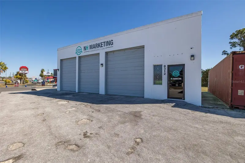 8312 Us Highway 19, FL