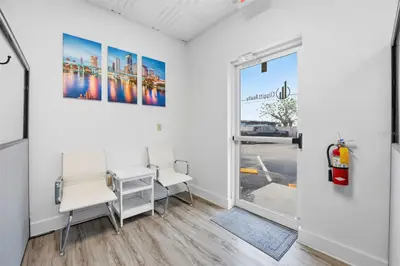 5404 Hoover Boulevard, FL