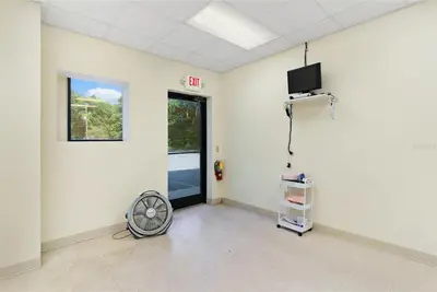 125 Montclair Road, FL