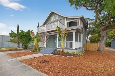 105 Columbus Drive, FL