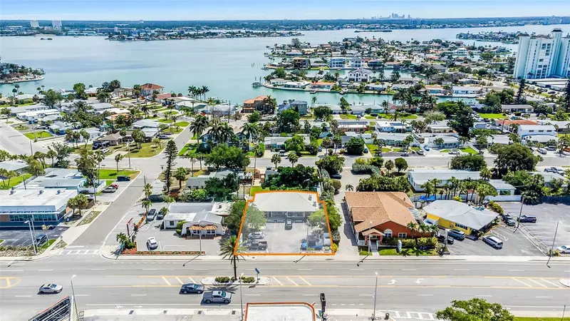 6655 Gulf Blvd, FL