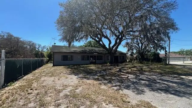302 Broadway Blvd Se, FL