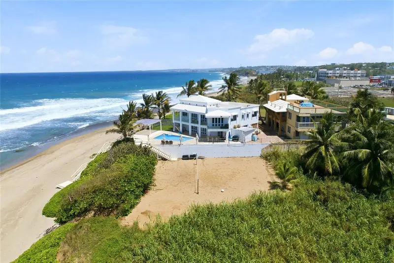 Marfil St. Tesoro Del Mar In Las Palmas, PR