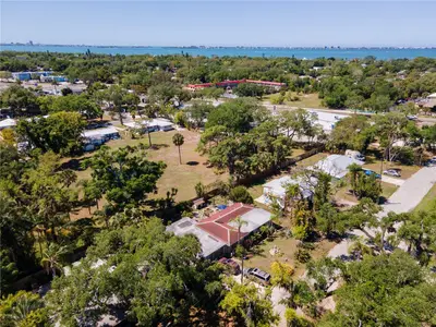 4500 Tamiami Trail, FL