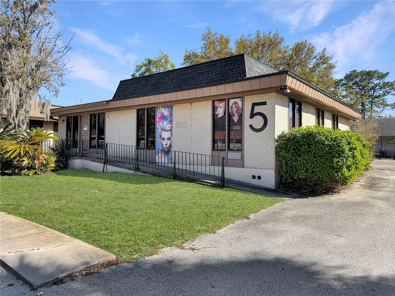 4131 University Blvd S #5, FL