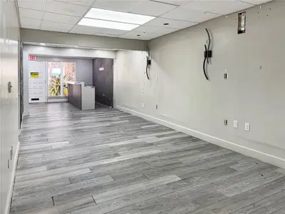 4131 University Boulevard, FL
