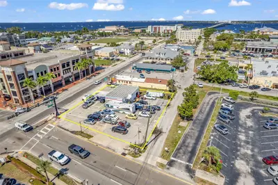 236 Tamiami Trail, FL