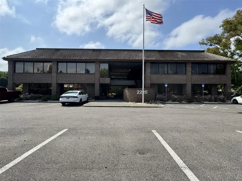 2226 E Silver Springs Blvd #Suite C, FL