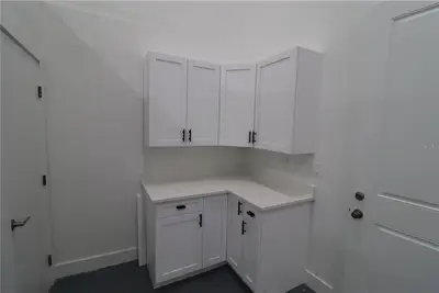 1225 Tamiami Trail, FL