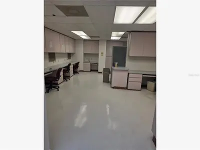 2525 Harbor Boulevard, FL