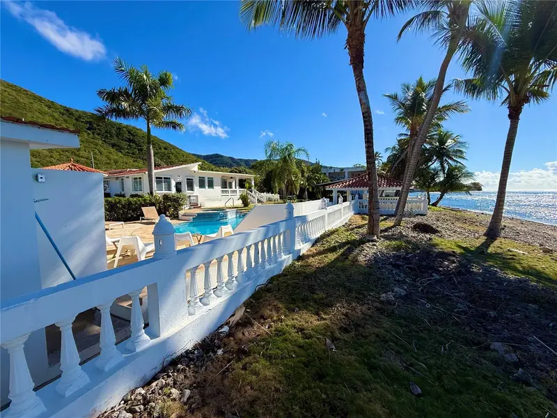Road #3 Beach Front Hotel, PR