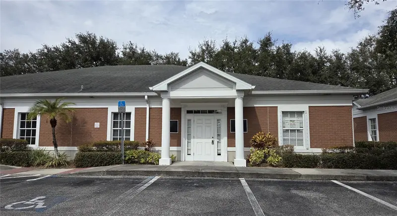 141 N Oakwood Ave, FL