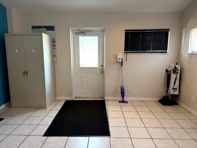 233 12th Street, FL