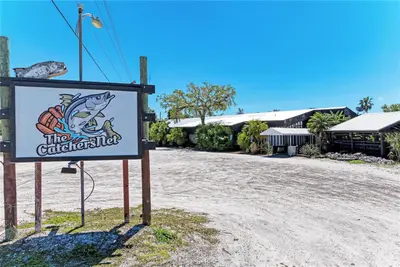 5611 Us Highway 19, FL