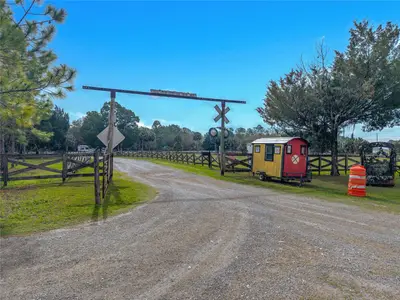 11350 State Road 121, FL