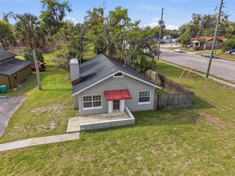 1030 Camphor Ln, FL