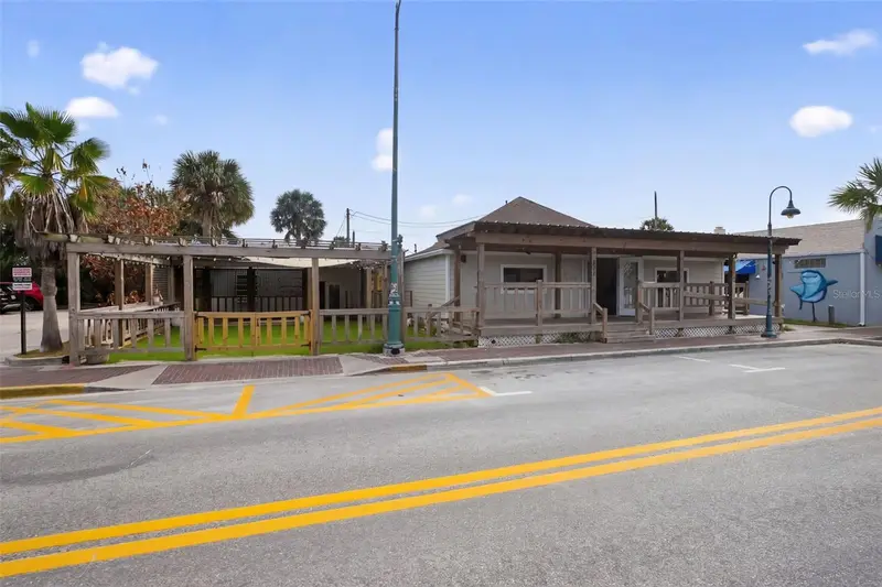 411 Flagler Ave #A, FL