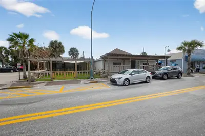 411 Flagler Avenue, FL
